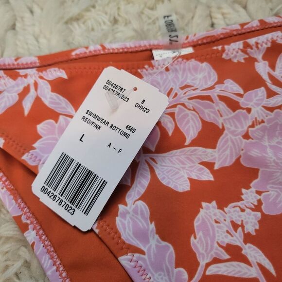 Forever 21 flower detailed swim bottoms - Picture 3 of 6